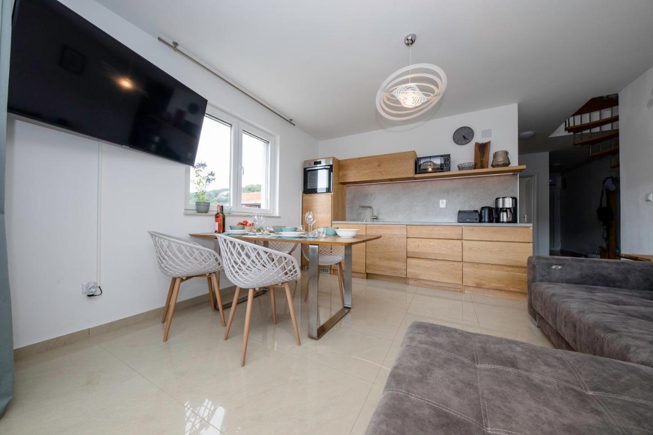Palit 497/D, Apartment F Exteriör bild